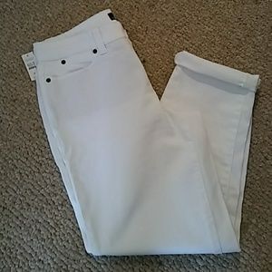 Talbots  Cropped Jean NWT